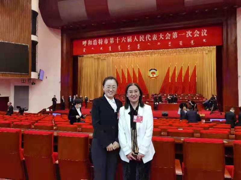 20220212呼市第十六届人大一次会议照片2.jpg
